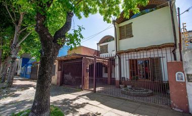 Venta Casa 5 amb  jardín y cochera San Fernando