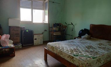 Venta casa 4 ambientes a reciclar en Ramos Mejía
