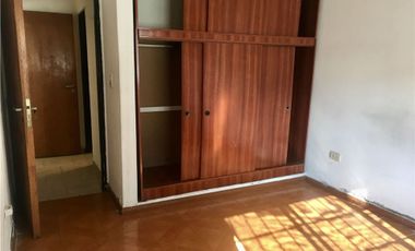 VENTA PH 2 AMBIENTES PB PATIO BERNAL OESTE QUILMES