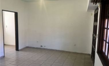 VENTA PH 2 AMBIENTES PB PATIO BERNAL OESTE QUILMES