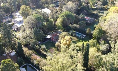 Casa 4 ambientes venta Barrio Parque Pero 2700 mts