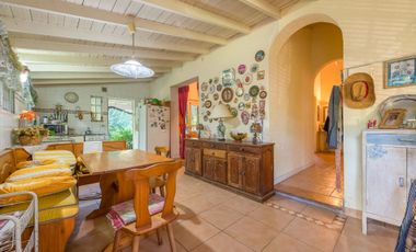 Casa 4 ambientes venta Barrio Parque Pero 2700 mts