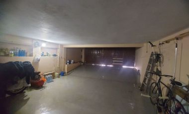 Venta Casa 5 ambientes con cochera en Don Bosco