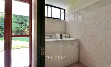 Departamento en Venta en Edificio Pirenco