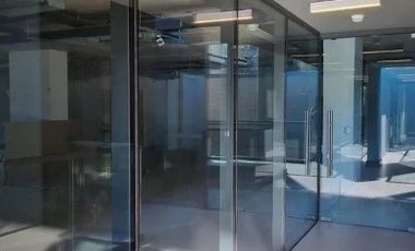 Oficina en Arriendo en Metro Los Leones