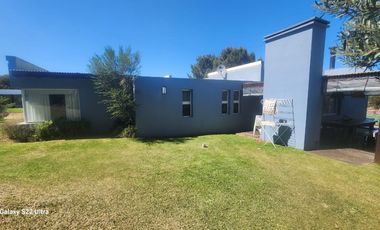 VENTA DE CASA EN COSTA ESMERALDA  LOTE 136