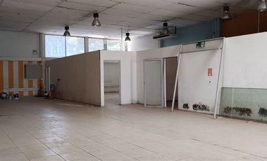 Sitio en Arriendo en Bombero Nuñez, Recoleta, Santiago