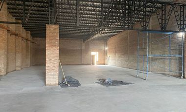 SE VENDE NAVE INDUSTRIAL. LOS BOULEVARES. CORDOBA