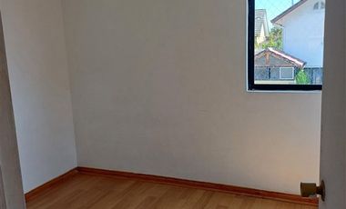 Casa en Arriendo en (VAG 13.538) Casa en arriendo en Maipú, Ciudad Satélite.