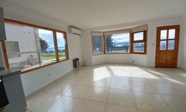 Departamento apto turístico con vista al lago