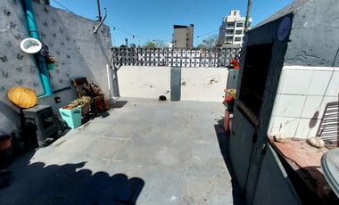 VENTA OFICINA MORENO