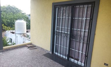 Ideal 2 familias Casa en venta 5 ambientes Bernal