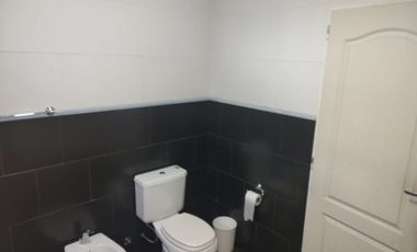 Ideal 2 familias Casa en venta 5 ambientes Bernal