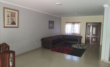 Ideal 2 familias Casa en venta 5 ambientes Bernal