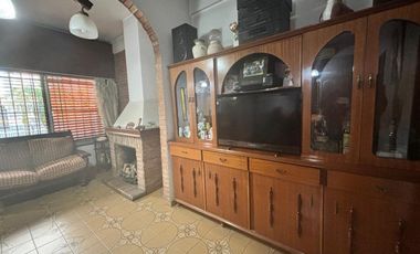 Venta Casa 4 ambientes c/cochera en Jose C.Paz