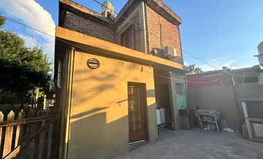 Venta Casa 4 ambientes c/cochera en Jose C.Paz