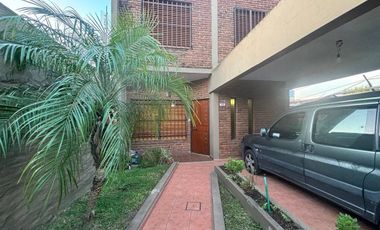 Venta Casa 4 ambientes c/cochera en Jose C.Paz