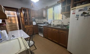 Venta Casa 4 ambientes c/cochera en Jose C.Paz