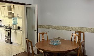 CASA EN VENTA EN PEHUAJÓ CON PILETA