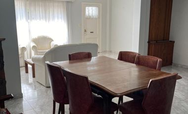CASA EN VENTA EN PEHUAJÓ CON PILETA