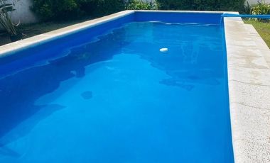 CASA EN VENTA EN PEHUAJÓ CON PILETA