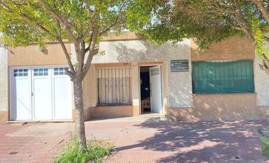 CASA EN VENTA EN JUNIN CON PATIO