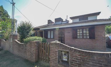 VENTA CASA 4 AMBIENTES EN SANTA CLARA DEL MAR