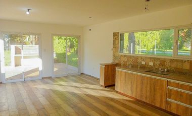VENTA CASA A ESTRENAR 4 AMB BARRIO LAS LOMAS