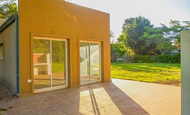 VENTA CASA A ESTRENAR 4 AMB BARRIO LAS LOMAS