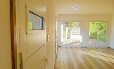 VENTA CASA A ESTRENAR 4 AMB BARRIO LAS LOMAS