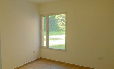 VENTA CASA A ESTRENAR 4 AMB BARRIO LAS LOMAS