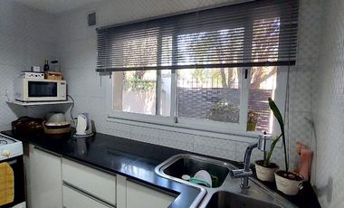 VENTA CASA 4 AMB CON PARQUE , MAR DEL PLATA