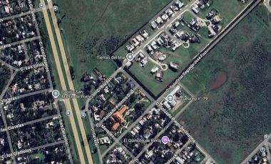 VENTA CASA 4 AMB CON PARQUE , MAR DEL PLATA