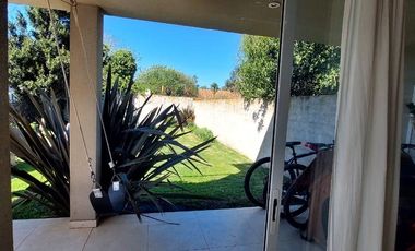 VENTA CASA 4 AMB CON PARQUE , MAR DEL PLATA