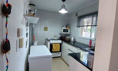 VENTA CASA 4 AMB CON PARQUE , MAR DEL PLATA