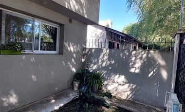 VENTA CASA 4 AMB CON PARQUE , MAR DEL PLATA