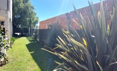 VENTA CASA 4 AMB CON PARQUE , MAR DEL PLATA