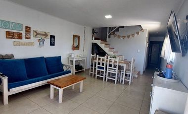 VENTA CASA 4 AMB CON PARQUE , MAR DEL PLATA
