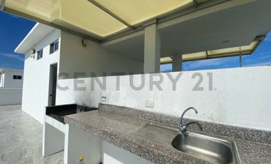 Venta Departamento en Salinas, Pocos Metros de la Playa, V.Vil