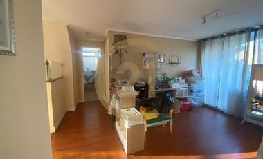 Arriendo casa en Los Trapenses Condominio 5d+serv.