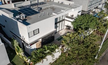 Casa en VENTA en MARINA Y GOLF PUNTA TIBURON