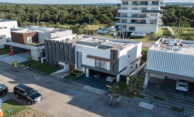 Casa en VENTA en MARINA Y GOLF PUNTA TIBURON