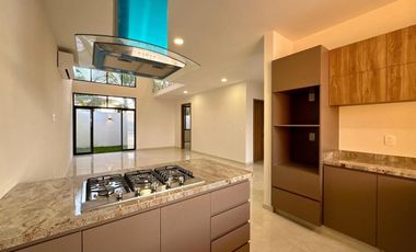 Casa en VENTA en Lomas del dorado