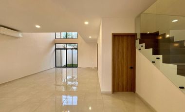 Casa en VENTA en Lomas del dorado