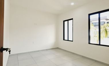 CASA EN VENTA con recamara en planta baja Fraccionamiento LOMAS DEL DORADO