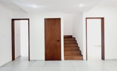 CASA EN VENTA con recamara en planta baja Fraccionamiento LOMAS DEL DORADO