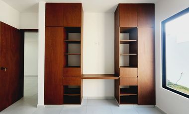 CASA EN VENTA con recamara en planta baja Fraccionamiento LOMAS DEL DORADO