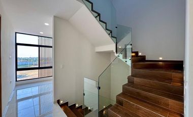 Casa en VENTA en LOMAS DEL DORADO