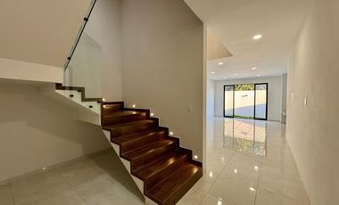 Casa en VENTA en LOMAS DEL DORADO