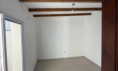 Casa en PH  de 3 dormitorios en Esperanza Renovada a Estrena